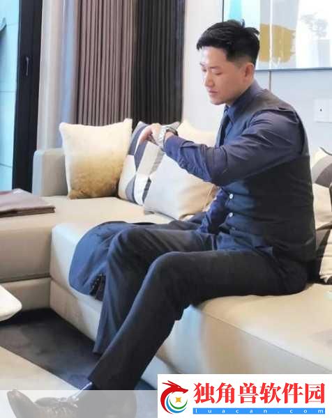 找一个大叔玩玩还是找个家