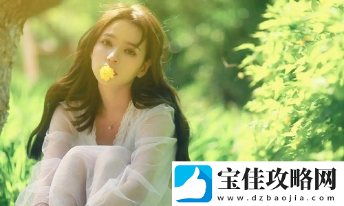 几个装修工人把我压在茶几：茶几稳如泰山-我却成了全场笑点！