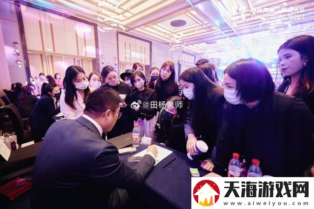 YSL千人千色T9T9T9T9T9MBA主题，探讨化妆品与工商管理融合的未来发展趋势