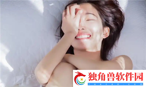 真实双人插画的视频打破静态艺术的边界-创作者：让情感流动在每一帧画面中！