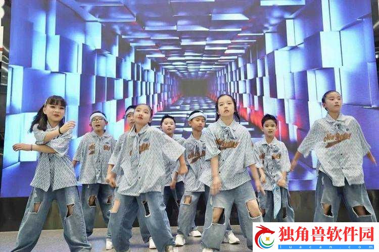 幼儿-HIPHOP-仙踪林-B-：独特幼儿-HIPHOP-体验