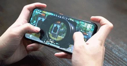 高效实战型和平精英四指操作键位布局推荐与优化指南