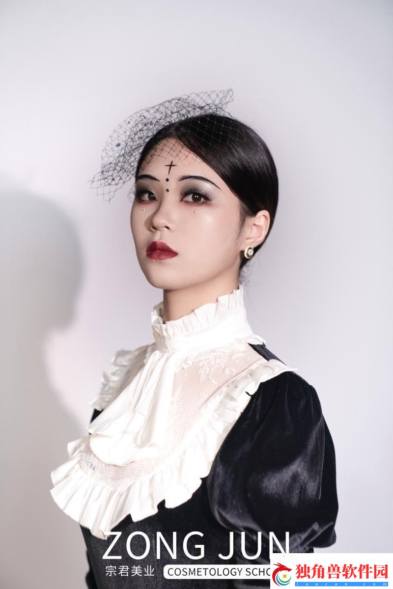 仙踪Cosmetology大翻车现场创新突破竟成热议笑料！