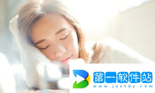 成人家庭影院：打造私人影院体验-升级家庭娱乐空间！!