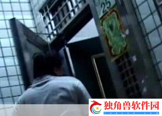银莲花公园移动版震撼来袭-探秘小镇命案真相！