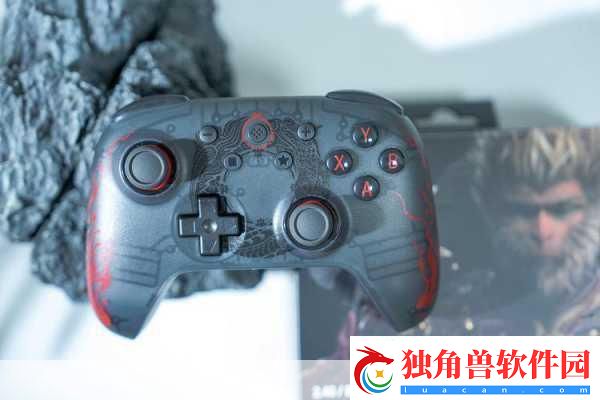 黑神话-悟空联名手柄震撼登场-8月16日开启游戏新纪元！