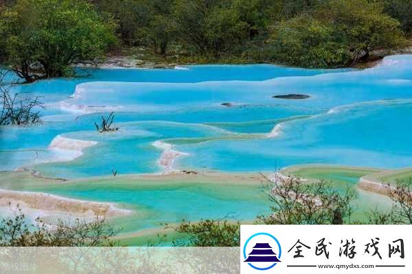 黄龙风景区溪水潺潺的秘密