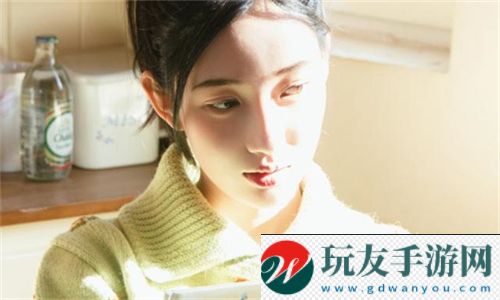 含羞草免费观看电视剧的背景故事触动人心-用户：一场爱的旅程！！