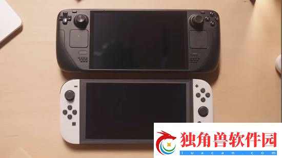 博主制作“Switch2”模型与现有掌机对比