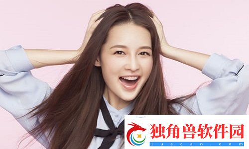 女方用嘴巴吃鸡的吉尼斯世界纪录：一场关于美食与速度的极限挑战！