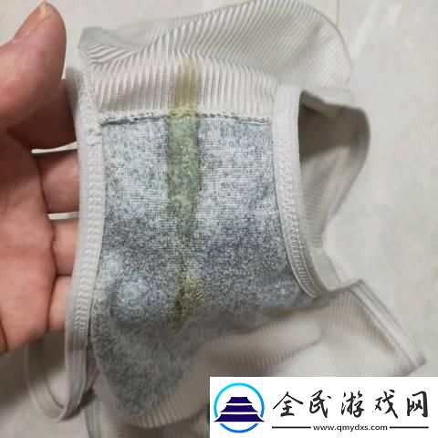“潮起潮落科技界的‘湿身’奇观”