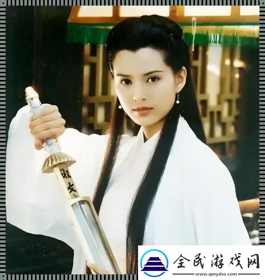 火龙震撼小龙女眼球掠夺战！