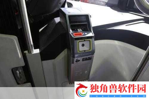 公交车H500系列：公交车H500系列：未来智能出行的新选择与发展前景