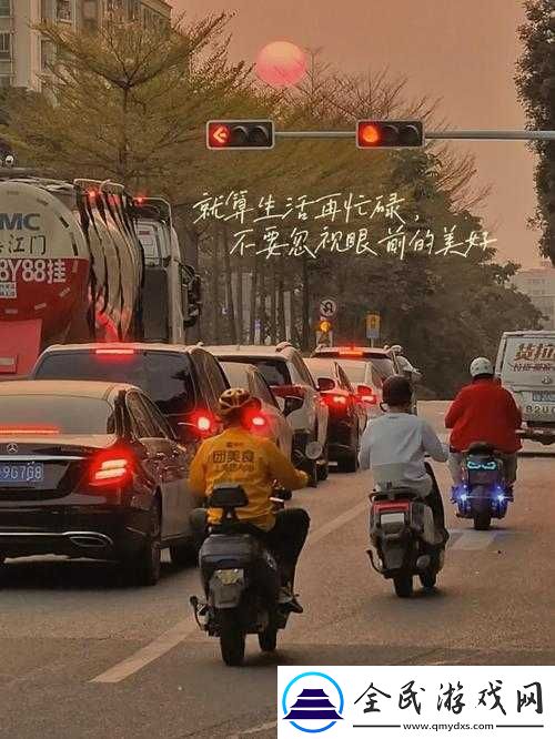 每天早上都在汆肉中度过：这忙碌的日常