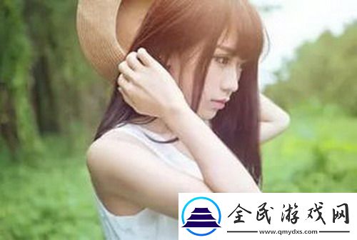 18_xxxxxl56hg热度爆棚，用户真实体验分享：功能与颜值兼具的多用途神器！