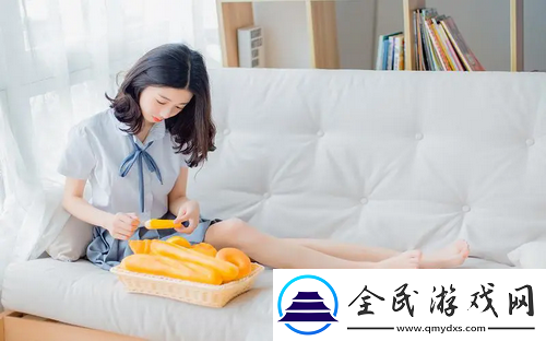 中午妈妈在厨房做饭：普通的食材变成美味佳肴，是对家的深厚牵挂！
