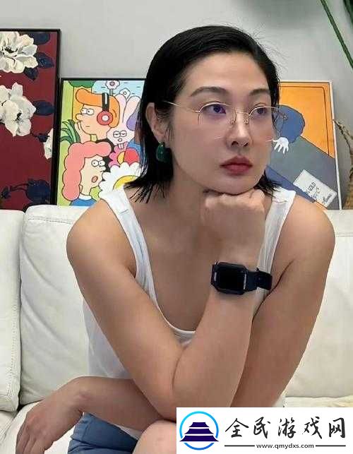 尤物娇妻：迷人的家庭主妇