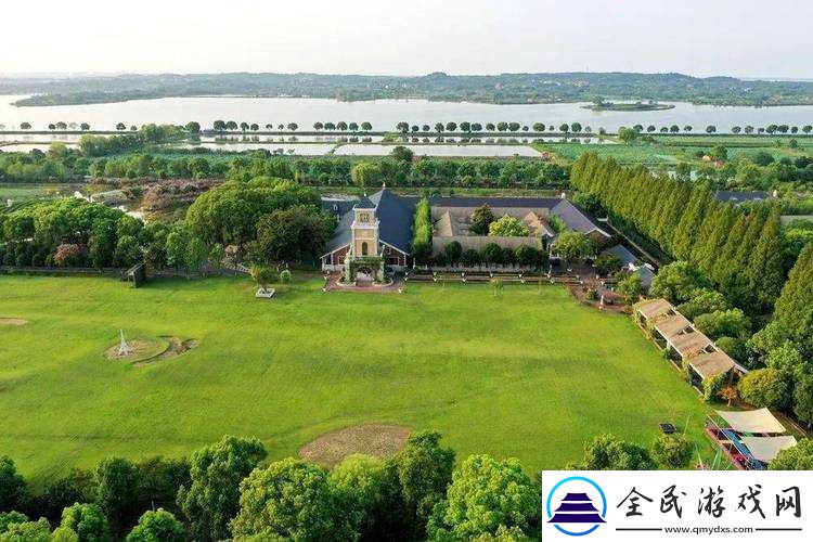 新洲区香草伊甸园景区：浪漫花海等你来