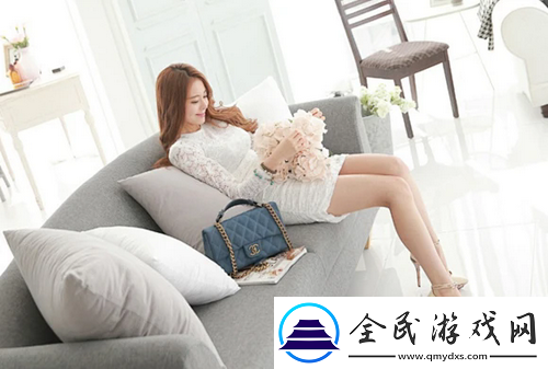 一边下奶一吃敷视频60分钟，网友：边吃边喂，享受亲子时光！