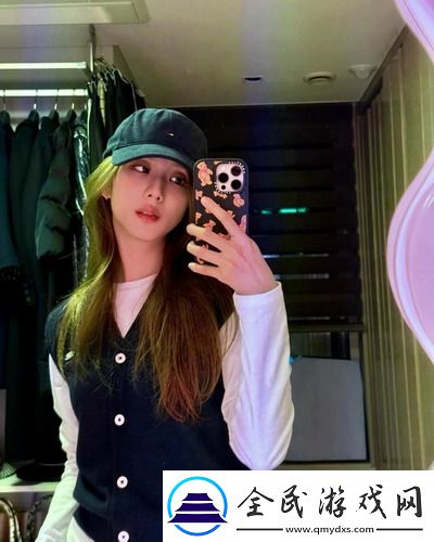 一边下奶一吃敷视频60分钟成热门，网友：这真是新手妈妈们的轻松育儿攻略！