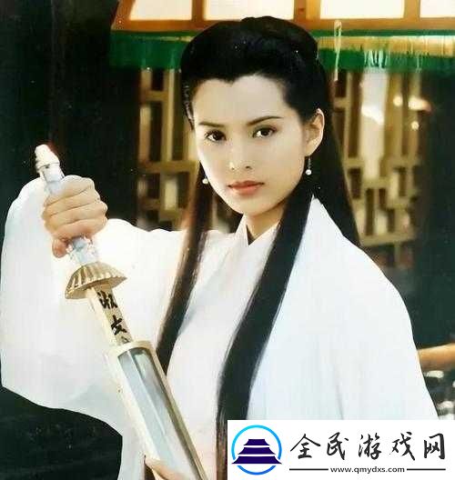 小龙女只感觉那只巨大的火龙：危机逼近