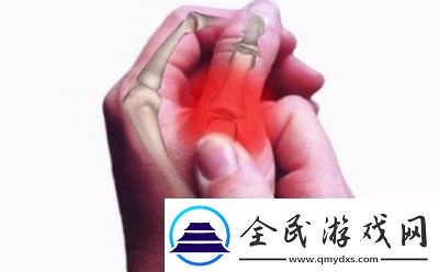 仅三根手指疼痛这正常吗