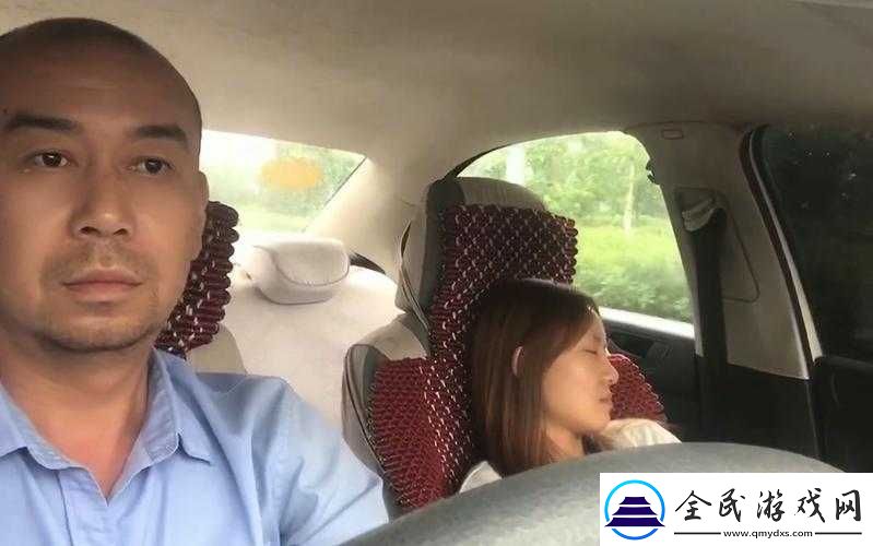教练晚上带女学员练车正常吗：你怎么看
