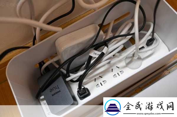 班长成为全班的插座新增高清画质班长的变身